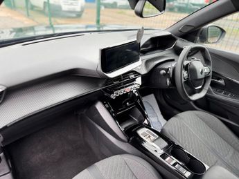 Peugeot 2008 1.2 PureTech Allure EAT Euro 6 (s/s) 5dr