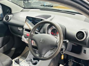 Peugeot 107 1.0 12V Urban 2 Tronic Euro 4 5dr