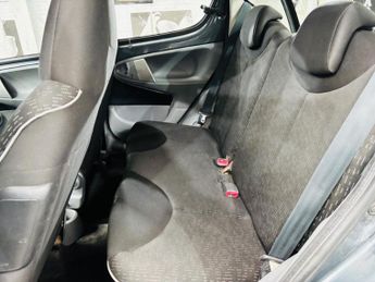 Peugeot 107 1.0 12V Urban 2 Tronic Euro 4 5dr