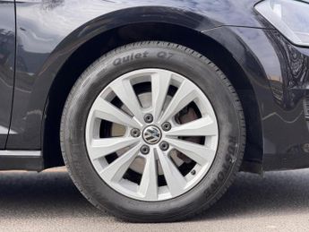 Volkswagen Golf 1.4 TSI BlueMotion Tech SE DSG Euro 5 (s/s) 5dr