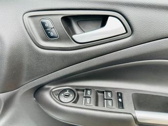 Ford Kuga 2.0 TDCi ST-Line X Powershift AWD Euro 6 (s/s) 5dr