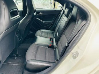 Mercedes-Benz A Class 1.6 A180 Sport 7G-DCT Euro 6 (s/s) 5dr