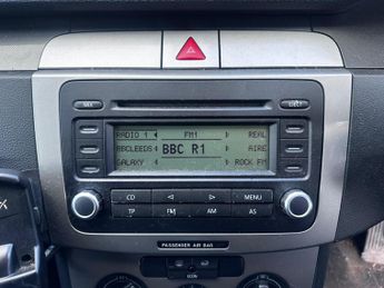 Volkswagen Passat 1.9 TDI PD SE 4dr