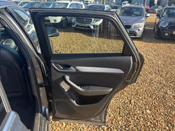 Audi Q3 2.0 TDI S line Plus S Tronic quattro Euro 5 (s/s) 5dr