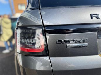 Land Rover Range Rover Sport 4.4 SD V8 Autobiography Dynamic Auto 4WD Euro 6 (s/s) 5dr