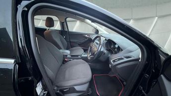 Ford Focus 1.0T EcoBoost Titanium Auto Euro 6 (s/s) 5dr