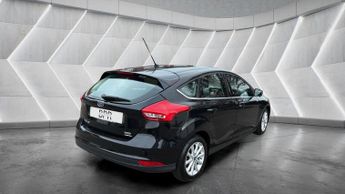 Ford Focus 1.0T EcoBoost Titanium Auto Euro 6 (s/s) 5dr