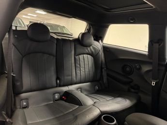 MINI Electric Hatch Cooper SE 32.6kWh Level 3 Auto 3dr