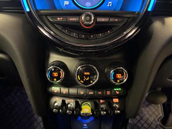 MINI Electric Hatch Cooper SE 32.6kWh Level 3 Auto 3dr