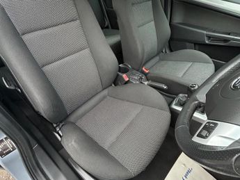 Vauxhall Astra 1.4i 16v SXi 5dr