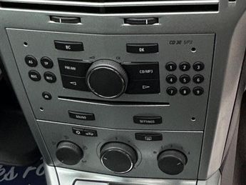 Vauxhall Astra 1.4i 16v SXi 5dr