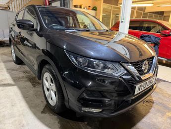 Nissan Qashqai 1.3 DIG-T Acenta Premium Euro 6 (s/s) 5dr