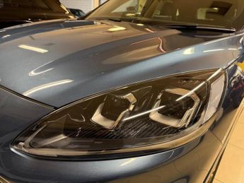Ford Kuga 2.5 EcoBoost Duratec 14.4kWh ST-Line CVT Euro 6 (s/s) 5dr