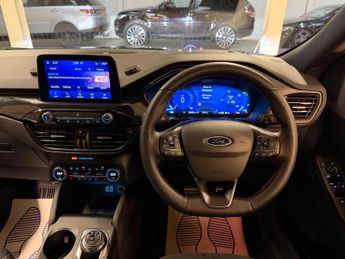 Ford Kuga 2.5 EcoBoost Duratec 14.4kWh ST-Line CVT Euro 6 (s/s) 5dr