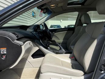 Honda Accord 2.4 i-VTEC EX Tourer Auto Euro 5 5dr