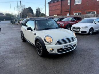 MINI Convertible 1.6 Cooper Euro 5 (s/s) 2dr