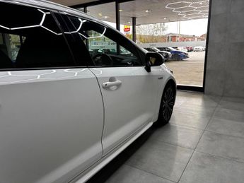 Toyota Corolla 2.0 VVT-h Excel Touring Sports CVT Euro 6 (s/s) 5dr