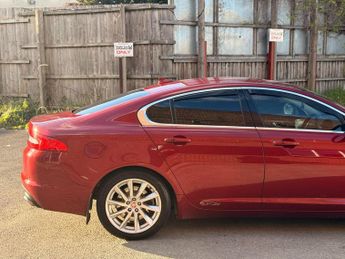 Jaguar XF 3.0d V6 Premium Luxury Auto Euro 5 (s/s) 4dr