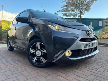 Toyota AYGO 1.0 VVT-i x-clusiv 2 x-wave x-shift Euro 6 5dr