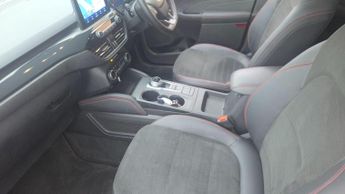 Ford Kuga 2.5 EcoBoost Duratec 14.4kWh ST-Line CVT Euro 6 (s/s) 5dr