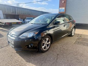 Ford Focus 1.0T EcoBoost Zetec Euro 5 (s/s) 5dr