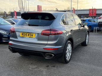 Porsche Cayenne 3.0 TD V6 TiptronicS 4WD Euro 6 (s/s) 5dr