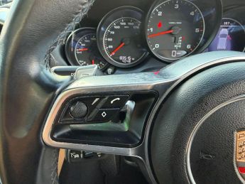 Porsche Cayenne 3.0 TD V6 TiptronicS 4WD Euro 6 (s/s) 5dr
