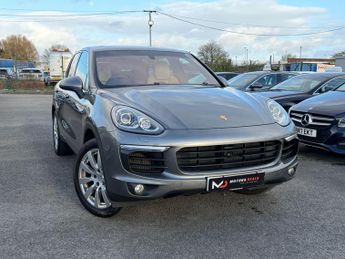 Porsche Cayenne 3.0 TD V6 TiptronicS 4WD Euro 6 (s/s) 5dr