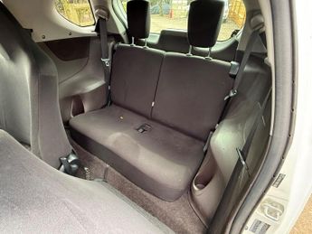 Toyota iQ 1.0 VVT-i Euro 4 3dr