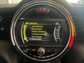 MINI Hatch 1.5 Cooper Auto Euro 6 (s/s) 3dr