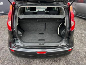 Nissan Note 1.6 16V n-tec Auto Euro 5 5dr