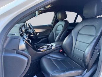 Mercedes-Benz C Class 2.1 C220 BlueTEC AMG Line G-Tronic+ Euro 6 (s/s) 4dr