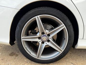 Mercedes-Benz C Class 2.1 C220 BlueTEC AMG Line G-Tronic+ Euro 6 (s/s) 4dr