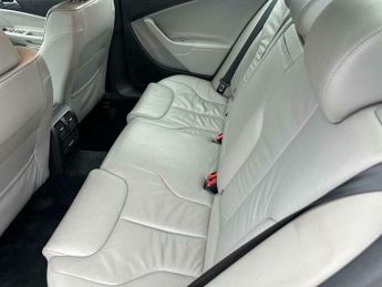 Volkswagen Passat 1.8 TSI Highline Tiptronic Euro 4 4dr