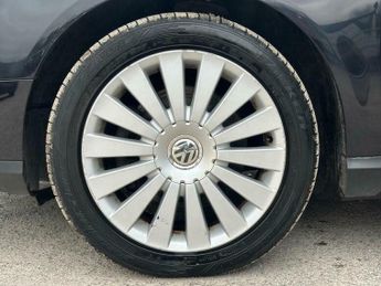 Volkswagen Passat 1.8 TSI Highline Tiptronic Euro 4 4dr