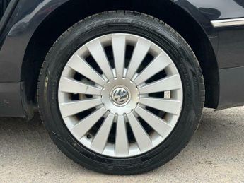 Volkswagen Passat 1.8 TSI Highline Tiptronic Euro 4 4dr
