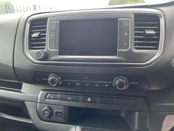 Citroen e-Dispatch e 1000 75 kWh Enterprise Edition M Auto MWB 6dr (7.4kW Charger)