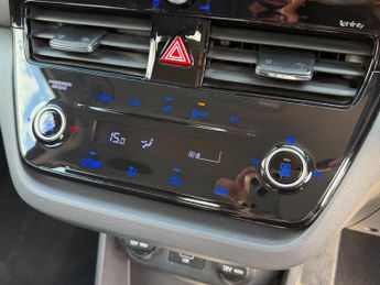 Hyundai IONIQ 38.3kWh Premium Auto 5dr