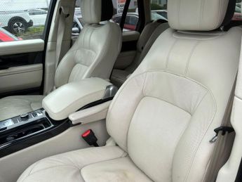 Land Rover Range Rover 3.0 SD V6 Autobiography Auto 4WD Euro 6 (s/s) 5dr