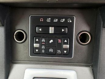 Land Rover Discovery 4 3.0 SD V6 XS Auto 4WD 5dr