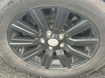 Land Rover Discovery 4 3.0 SD V6 XS Auto 4WD 5dr