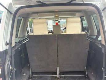 Land Rover Discovery 4 3.0 SD V6 XS Auto 4WD 5dr