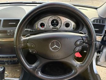Mercedes-Benz E Class 3.0 E320 CDI Sport G-Tronic 5dr