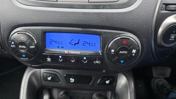 Hyundai ix35 2.0 CRDi SE Auto 4WD Euro 5 5dr (Nav)
