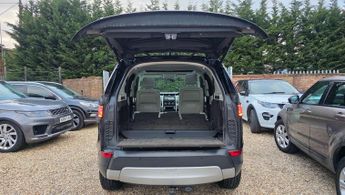 Land Rover Discovery 3.0 TD V6 HSE Auto 4WD Euro 6 (s/s) 5dr
