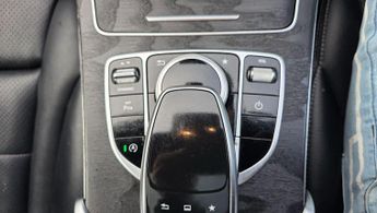 Mercedes-Benz C Class 2.1 C250d AMG Line (Premium Plus) 7G-Tronic+ Euro 6 (s/s) 4dr