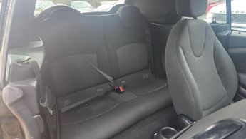 MINI Convertible 1.6 One Steptronic Euro 5 2dr