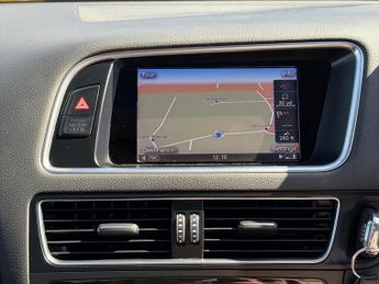 Audi SQ5 3.0 BiTDI V6 Tiptronic quattro Euro 5 (s/s) 5dr