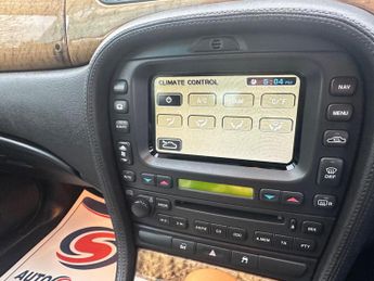 Jaguar S-Type 3.0 V6 SE 4dr