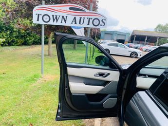 Land Rover Range Rover Velar 2.0 D240 R-Dynamic SE Auto 4WD Euro 6 (s/s) 5dr